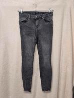 Pieces grijze jeans maat L, Kleding | Dames, Overige jeansmaten, Ophalen of Verzenden, Grijs, Gedragen