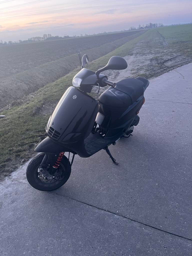 Zip type 3 in onderdelen, Ophalen of Verzenden, Zo goed als nieuw, Benzine, Zip