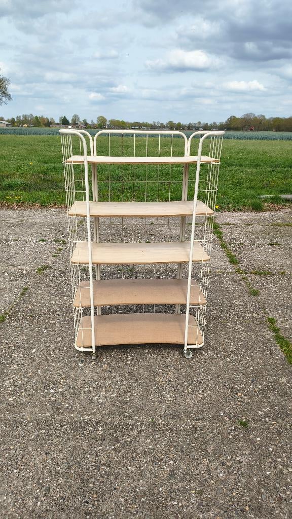 Retro rek op wielen, bakkerskast, Ophalen, Zo goed als nieuw, Nb, Nb