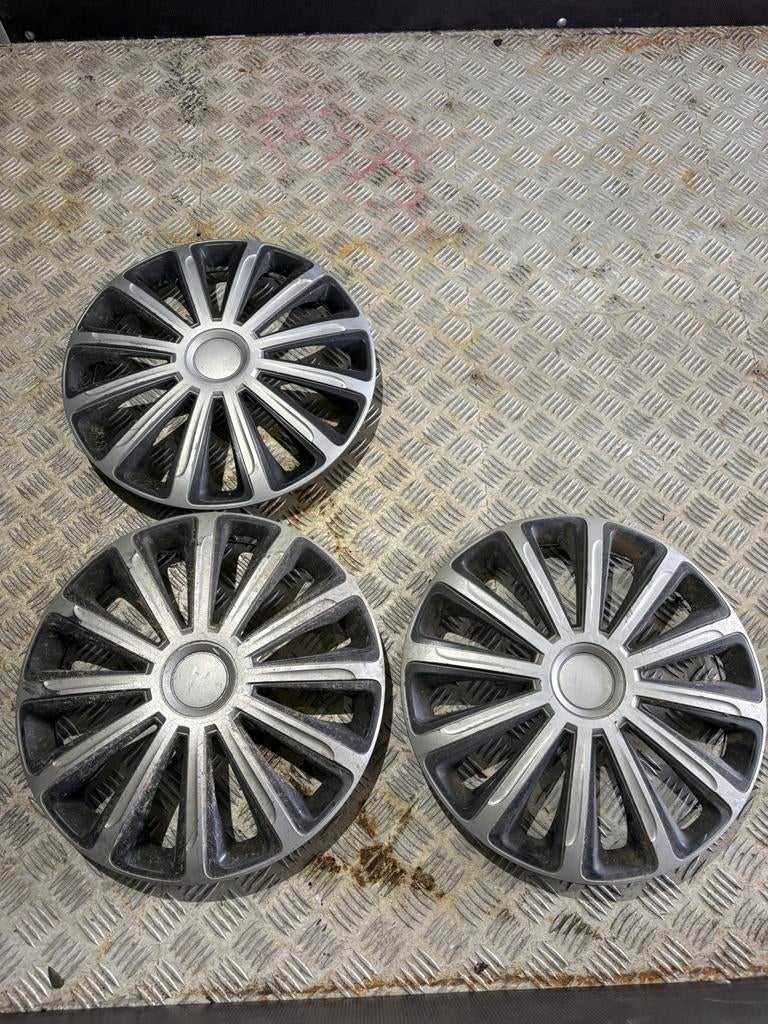 14 inch wieldoppen auto/aanhanger/caravan, Ophalen, Zo goed als nieuw