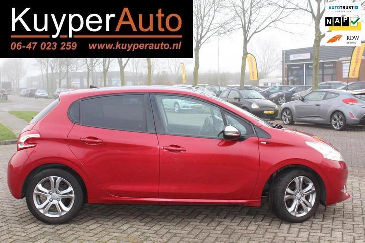 Peugeot 208 1.2 PureTech Style Pack Plus nap pano navi multi, Auto's, Peugeot, Bedrijf, Te koop, ABS, Airbags, Airconditioning