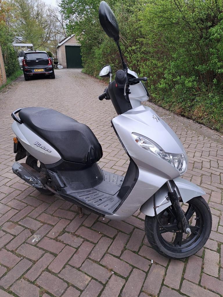 Peugeot Kisbee RS, Inclusief ART4 slot en Reservesleutels, Overige modellen, Maximaal 45 km/u, Nieuw, Benzine