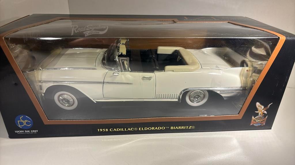 Cadillac eldorado briarritz road signature 1.18, Hobby en Vrije tijd, Modelauto's | 1:18, Overige merken, Ophalen of Verzenden