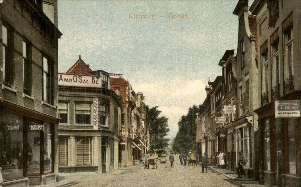 Gouda - Kleiweg - Straatzicht, Ophalen of Verzenden, Voor 1920, Gelopen, Zuid-Holland