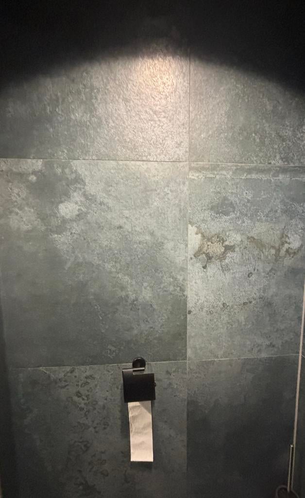 Vier wand- of vloertegels 80x80 blauw/grijs Del Conca, Doe-het-zelf en Verbouw, Tegels, Ophalen, 60 cm of meer, Keramiek, Nieuw