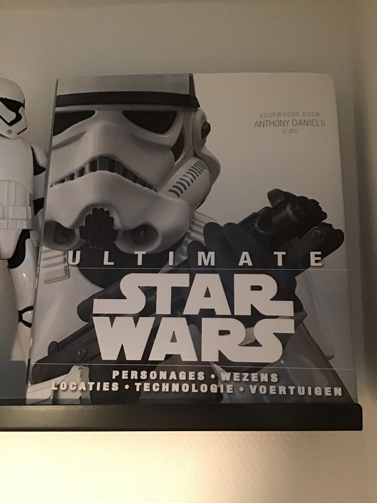 ULTIMATE STAR WARS Boek - Hardcover Encyclopedie, Boeken, Ophalen of Verzenden, Zo goed als nieuw