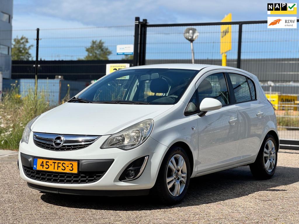 Opel Corsa 1.3 CDTi EcoFlex S/S Business Edition/NAVI/CRUISE, Euro 5, 28 km/l, Gebruikt, Wit
