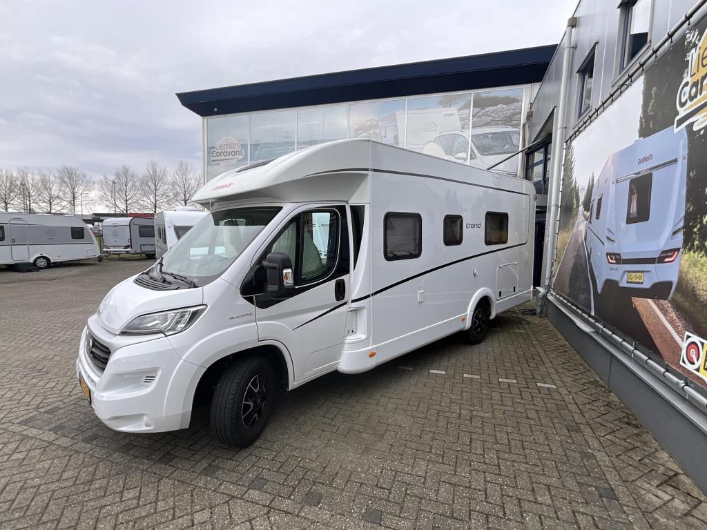 Dethleffs Trend 7017 T ENKELE BEDDEN-AUTOMAAT, Automaat, Chemisch toilet, Ringverwarming, Fiat