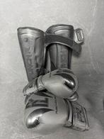 18 oz handschoenen en L shins, Ophalen, Bokshandschoenen