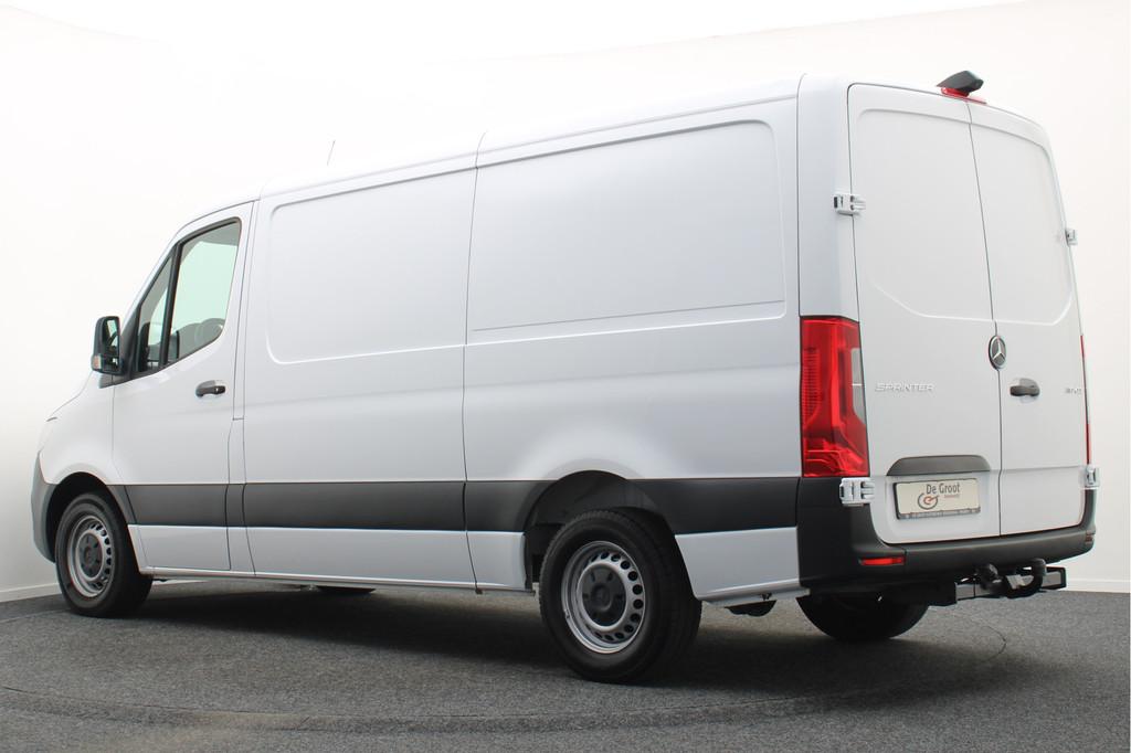 Mercedes-Benz Sprinter 317 CDI Aut. L2H1 Leer, 3-Zits, Camer, Automaat, Achterwielaandrijving, Gebruikt, 4 cilinders