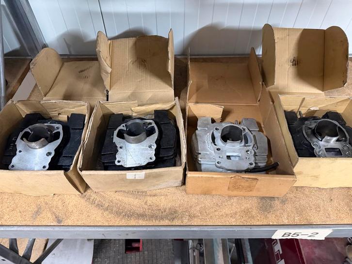 Diverse Suzuki TSX Cilinders 50cc, 70cc, 80cc, Motoren, Onderdelen | Suzuki, Nieuw, Ophalen of Verzenden