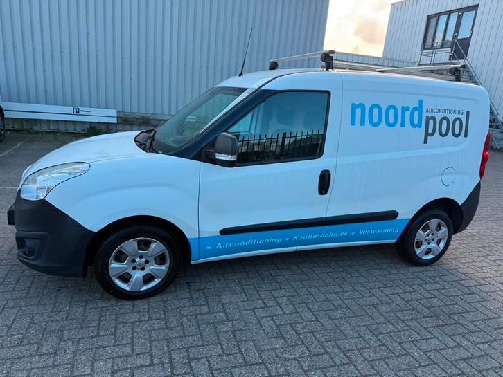 Opel Combo 1.3 CDTi L1H1 ecoFLEX Edition, Auto's, Bestelauto's, Bedrijf, Te koop, ABS, Boordcomputer, Centrale vergrendeling, Electronic Stability Program (ESP)