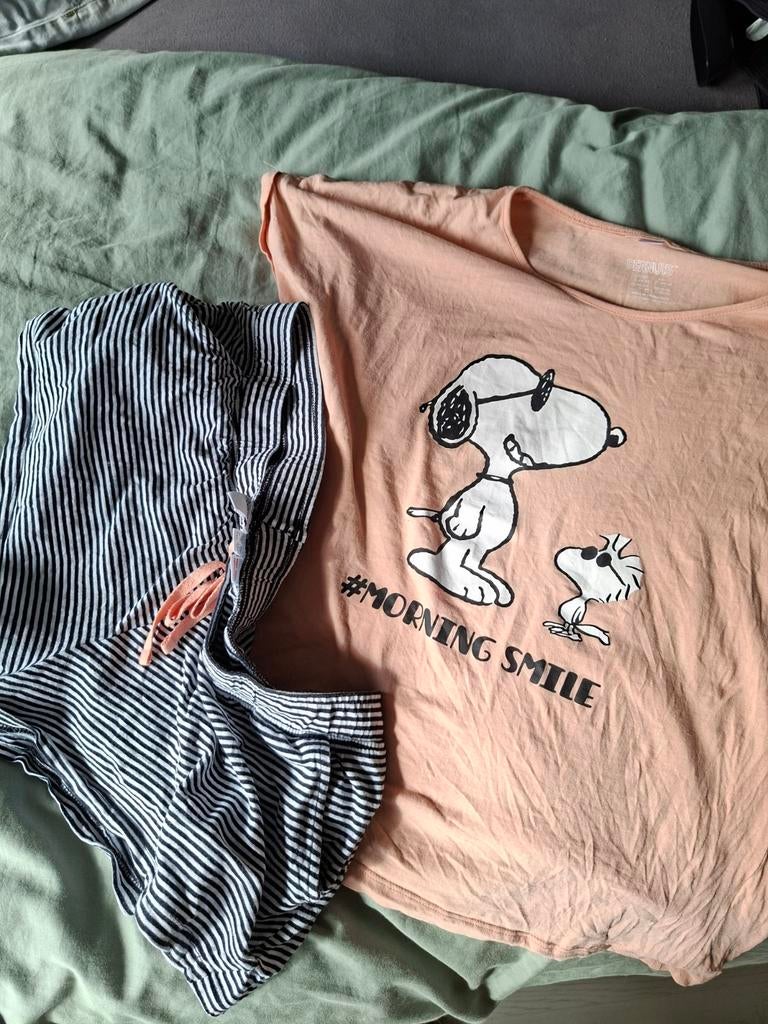 Leuke Snoopy pyjama Maat L, Snoopy, Ophalen of Verzenden, Zo goed als nieuw, Maat 42/44 (L)