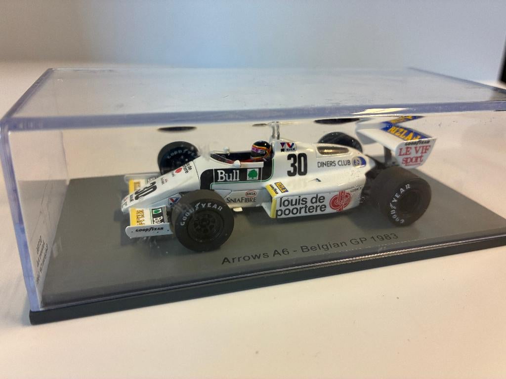 Arrows A6 n30 Thierry Boutsen 1983 F1 Grand Prix de Belgique Spark S5786 - Miniatures Autos Motos