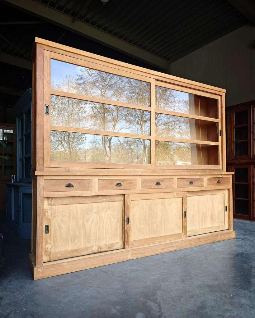 Brede winkelkast gemaakt van teakhout | Servieskast #7264, Niet ingevuld, Gebruikt, Met deur(en), 200 cm of meer