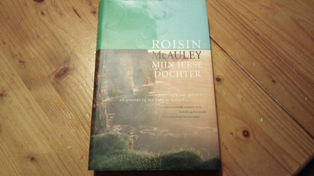 Roisin McAuley - Mijn Ierse Dochter (2004), Boeken, Romans, Gelezen, Europa overig, Ophalen of Verzenden