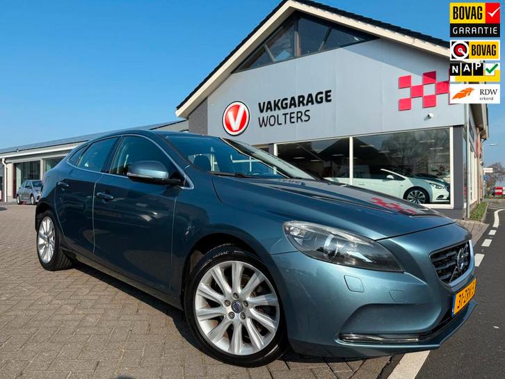 Volvo V40 1.6 T3 Summum RIJKLAARPRIJS!, Auto's, Volvo, Bedrijf, Te koop, V40, ABS, Achteruitrijcamera, Airbags, Airconditioning