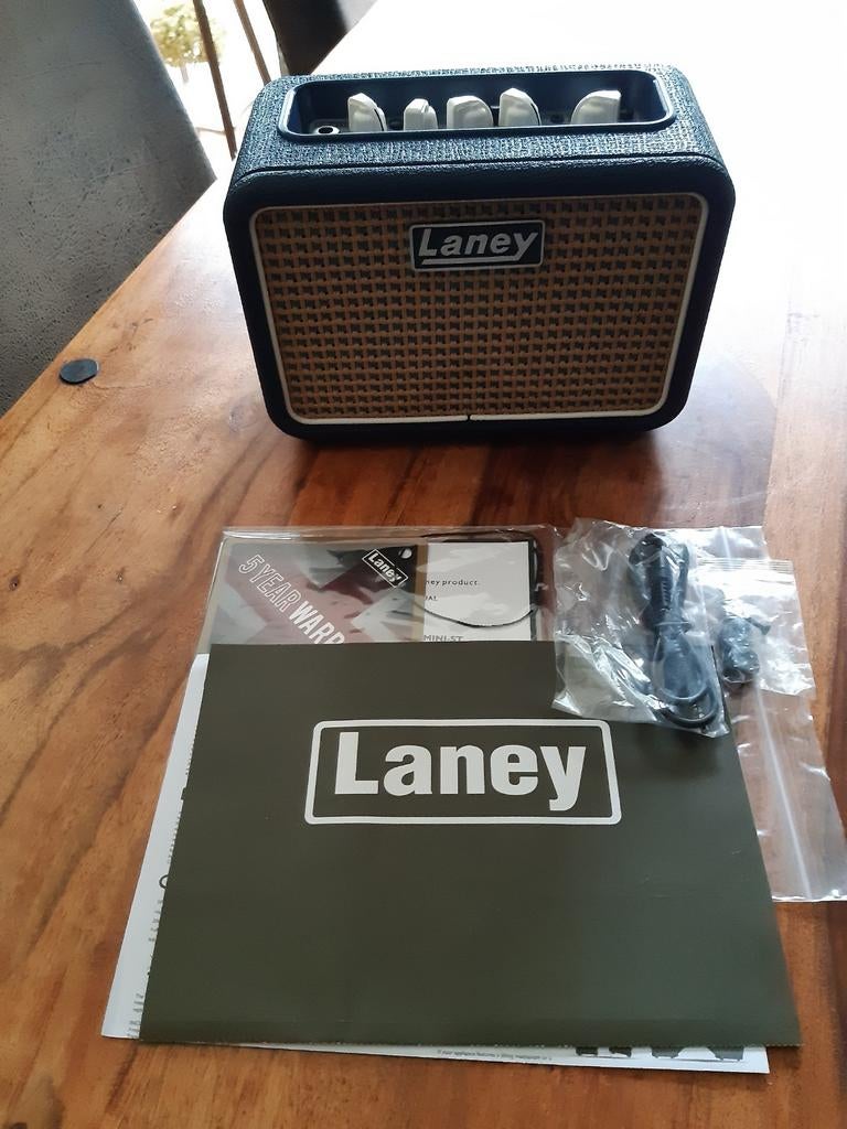 Laney Mini-ST-Lion gitaarversterker, Ophalen of Verzenden, Zo goed als nieuw, Minder dan 50 watt