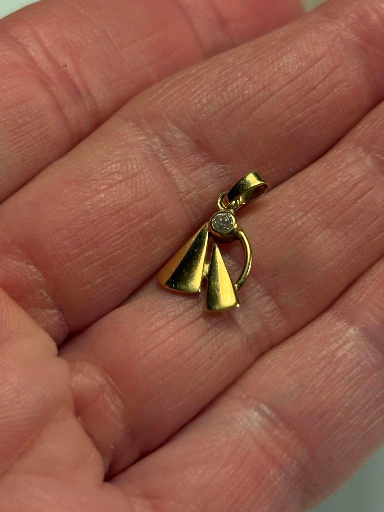 14 Karaat Gouden Hanger met zirconia, Overige voorstellingen, Verzenden, Zo goed als nieuw, Met edelsteen