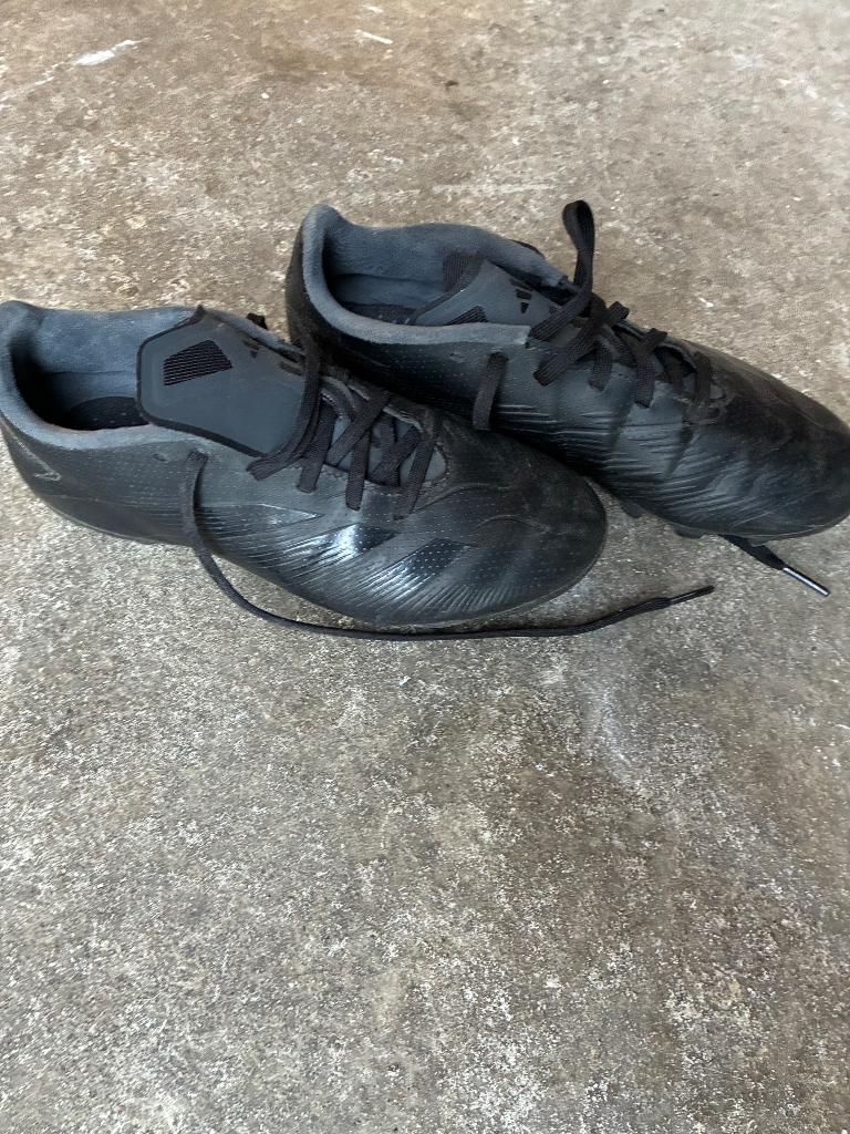 Adidas voetbalschoenen maat 37,5, Sport en Fitness, Voetbal, Maat XS of kleiner, Ophalen of Verzenden, Zo goed als nieuw, Schoenen