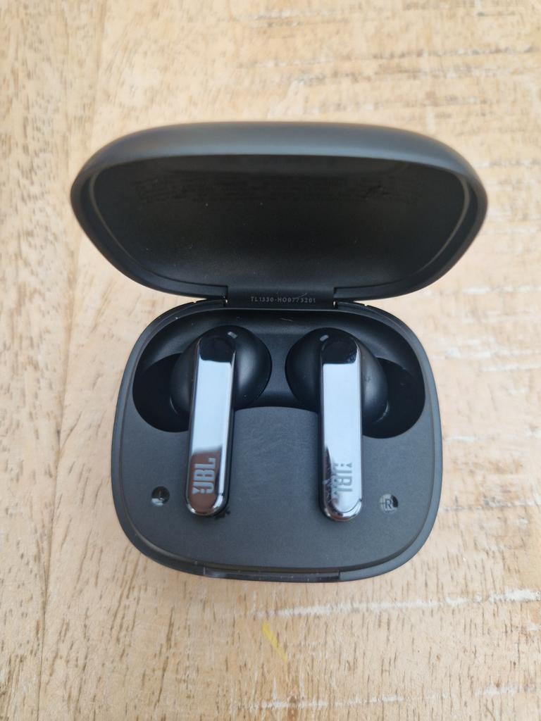 JBL oortjes, Overige merken, Zo goed als nieuw, Draadloos, Op oor (supra aural)