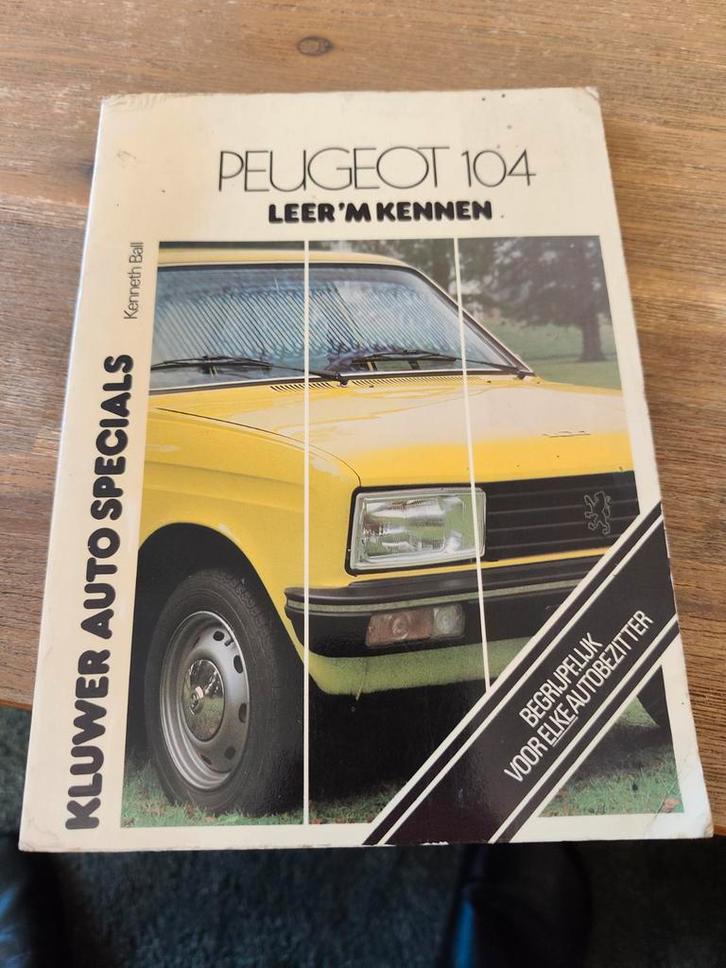 Oldtimer Boeken: Peugeot 104, Citroën 2CV, Opel Kadett, Boeken, Auto's | Boeken, Gelezen, Peugeot, Ophalen of Verzenden