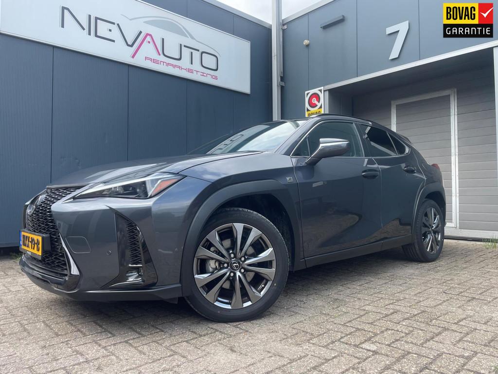 Lexus UX 250h F SPORT Design STOELVERWARMING LEDER, 12 maanden, Gebruikt, 4 cilinders, Adaptive Cruise Control