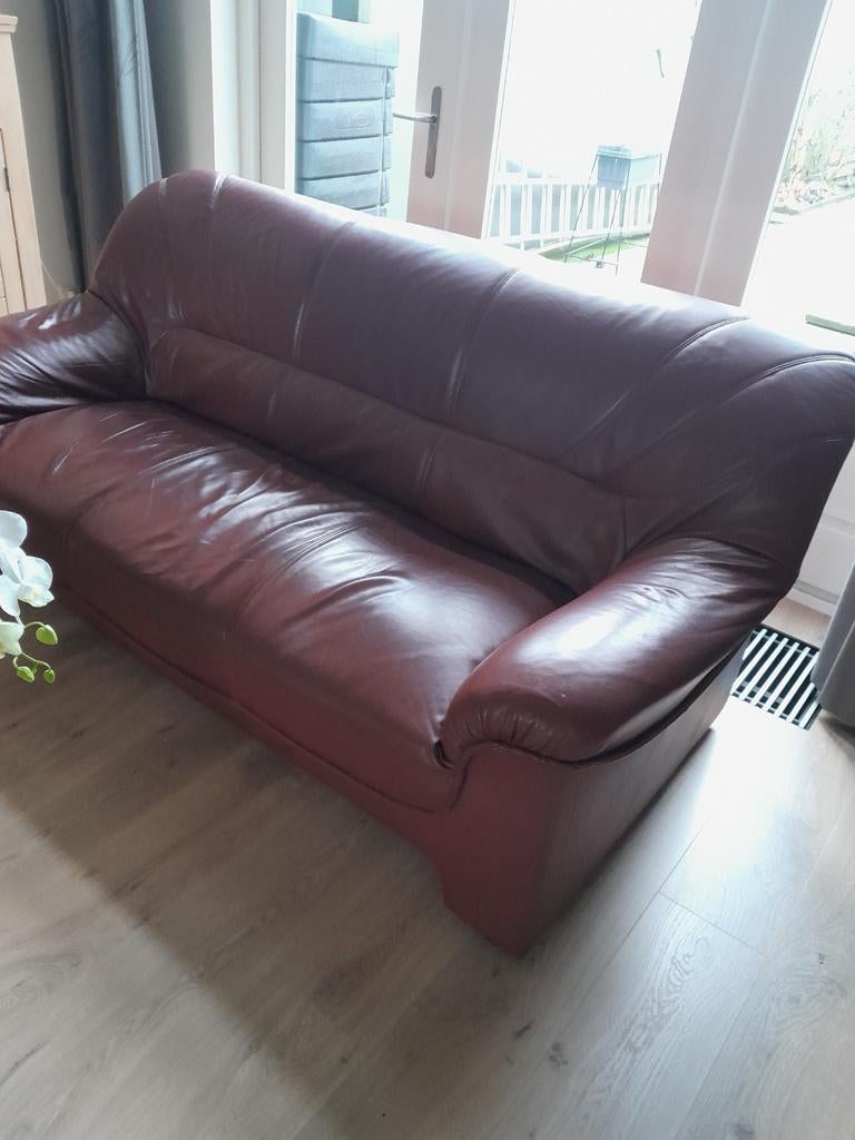 Gratis drie zitbank, Huis en Inrichting, Banken | Bankstellen, Ophalen of Verzenden, Gebruikt, 75 tot 100 cm