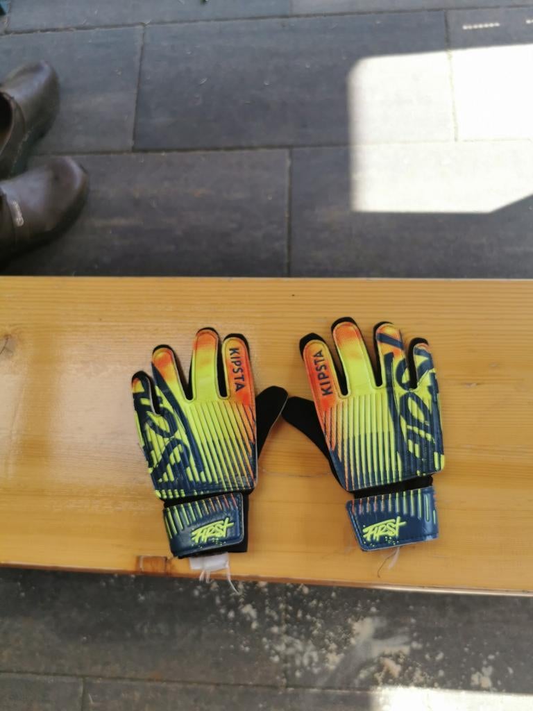 Keeper handschoenen maat 3, Sport en Fitness, Voetbal, Maat XS of kleiner, Ophalen of Verzenden, Handschoenen