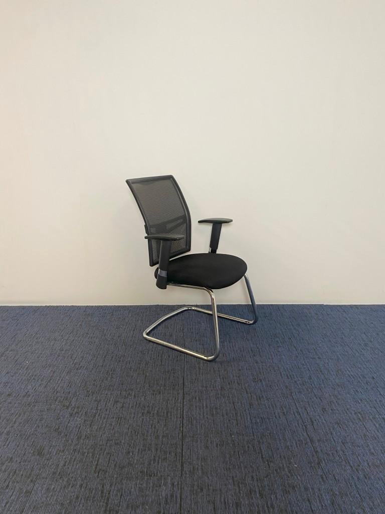 2 x Vergaderstoel CS Airtop, zwart, chroom frame, Ophalen, Gebruikt, Zwart, Twee