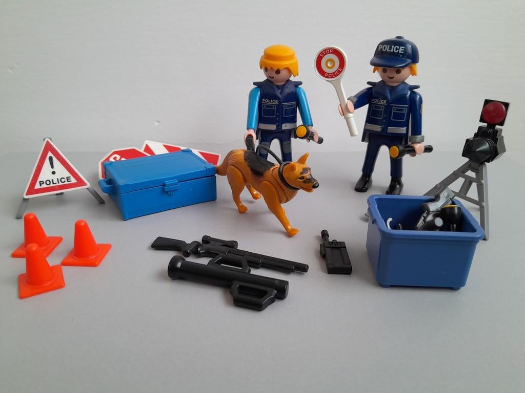 Playmobil 6924 politie, Kinderen en Baby's, Speelgoed | Playmobil, Ophalen of Verzenden, Zo goed als nieuw, Los playmobil
