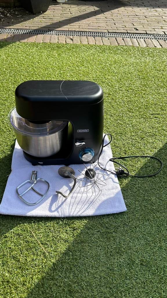 Bourgini Keukenmachine zwart mat, 4 liter of meer, Ophalen, Zo goed als nieuw, 3 snelheden of meer