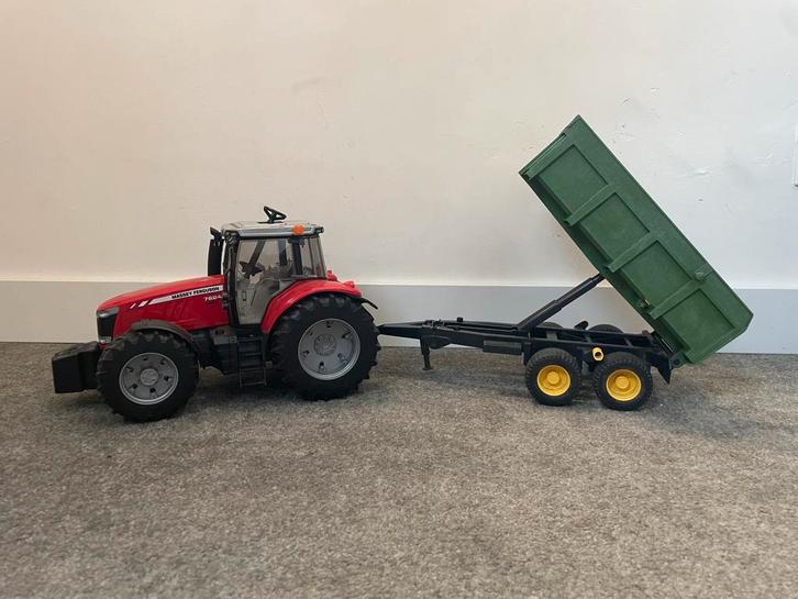 Bruder Massey Ferguson Trekker met Watertank en Kar, Kinderen en Baby's, Speelgoed | Speelgoedvoertuigen, Gebruikt, Ophalen of Verzenden