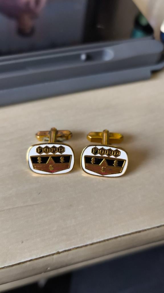 Vintage Ford Manchetknopen, Sieraden, Tassen en Uiterlijk, Manchetknopen, Ophalen of Verzenden, Gebruikt, Overige materialen