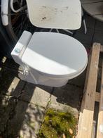 Broyer WC - Compacte toilet met vermaler, Doe-het-zelf en Verbouw, Sanitair, Ophalen, Gebruikt, Toilet