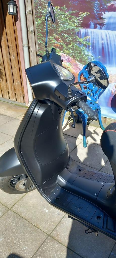 La souris sourini s, Ophalen of Verzenden, Zo goed als nieuw, Benzine