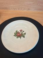 Bord en 12 gebaksbordjes, Ophalen of Verzenden, Zo goed als nieuw, Bord(en), Wedgwood