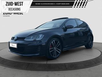 Volkswagen Golf 2.0 TDI GTD Pano DSG Leder Dynaudo Camera beschikbaar voor biedingen