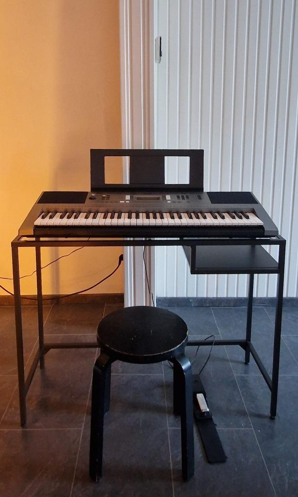 Yamaha PSR-353 keyboard + Roland DP-10 pedaal, Muziek en Instrumenten, Keyboards, Zo goed als nieuw, 61 toetsen, Yamaha, Ophalen