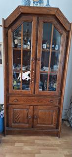 Houten vitrinekast met glas af te halen in tiel is in 2 dele, Huis en Inrichting, Ophalen, Gebruikt, 150 tot 200 cm, 25 tot 50 cm