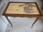 Vintage Houten Tafeltje met Chinees Borduurwerk, Ophalen