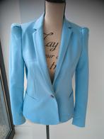 Zara getailleerd baby blauw jasje past voor een S., Kleding | Dames, Jasjes, Kostuums en Pakken, Nieuw, Zara, Jasje, Blauw