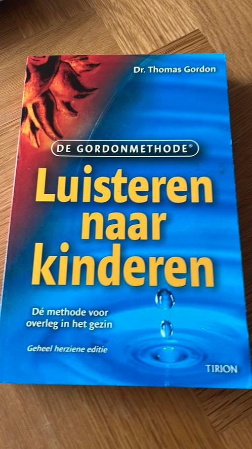 Thomas Gordon - Luisteren naar kinderen, Boeken, Zwangerschap en Opvoeding, Zo goed als nieuw, Zwangerschap en Bevalling, Ophalen