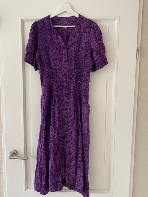 Vintage jurk paars, Kleding | Dames, Jurken, Zo goed als nieuw, Maat 38/40 (M), Paars, Onder de knie, Ophalen of Verzenden