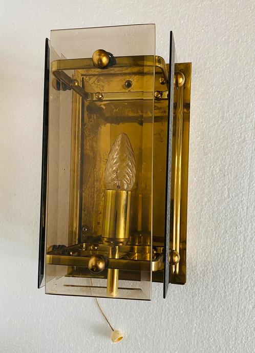 Rookglazen wandlamp met messing frame , jaren 80, Huis en Inrichting, Lampen | Wandlampen, Gebruikt, Glas, Metaal, Ophalen of Verzenden