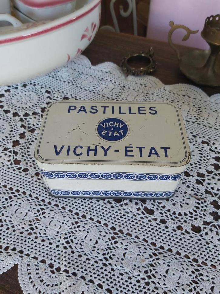 Oud frans brocante blik blikje vichy état wit blauw, Verzamelen, Blikken, Zo goed als nieuw, Overige, Ophalen of Verzenden