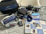 Sony handycam DCR-DVD100E, Ophalen, Mini dv, 20x of meer, Zo goed als nieuw