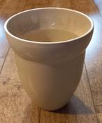 Hoge crèmekleurige bloempot, Rond, Ophalen of Verzenden, Aardewerk, Minder dan 40 cm