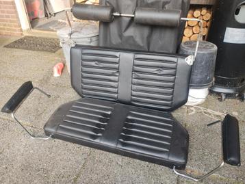 Extra bankje Volvo 145 beschikbaar voor biedingen