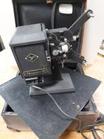 Folmprojector movector 8 bouwjaar 1938-1944., Verzamelen, Fotografica en Filmapparatuur, Projector, Ophalen